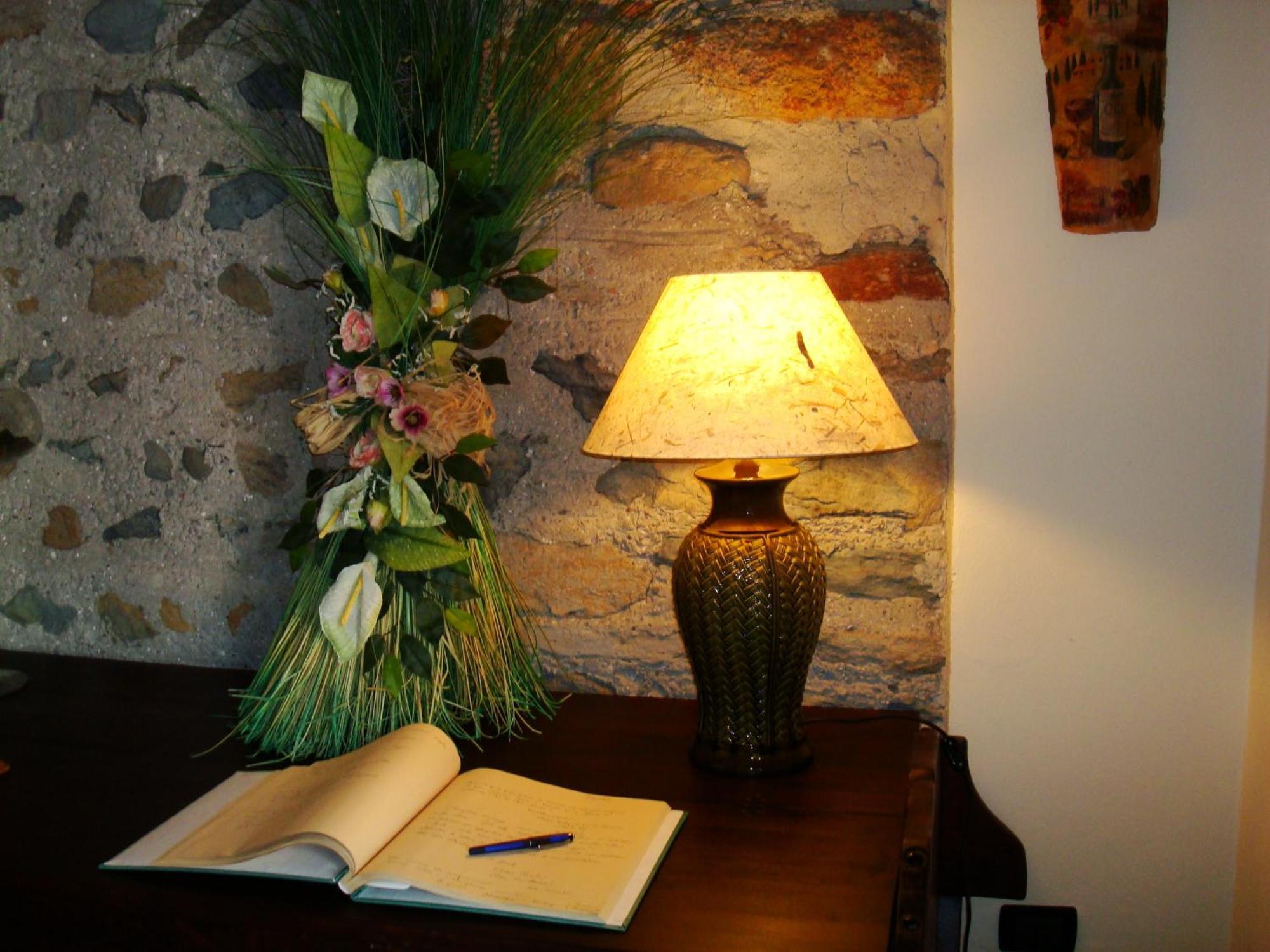 B&B Castello Di Camerletto Caselette Exterior photo